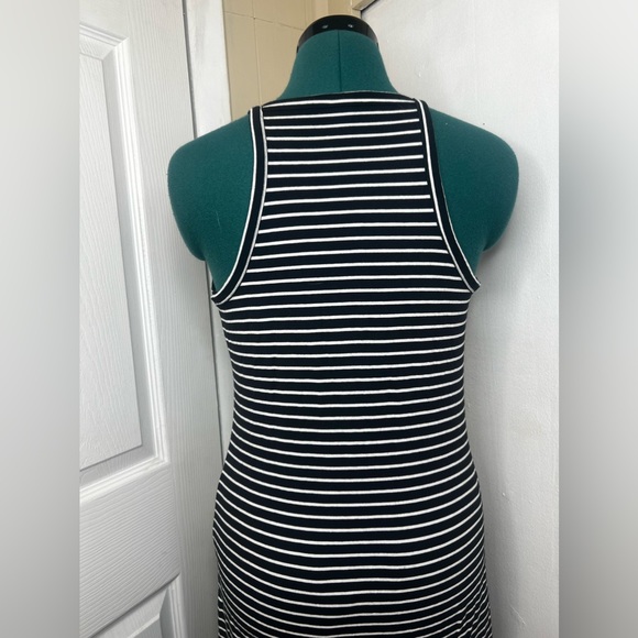 Old Navy Stripe Bodycon Dress For Women Small Pre Owned Pristine Condition - Picture 7 of 7